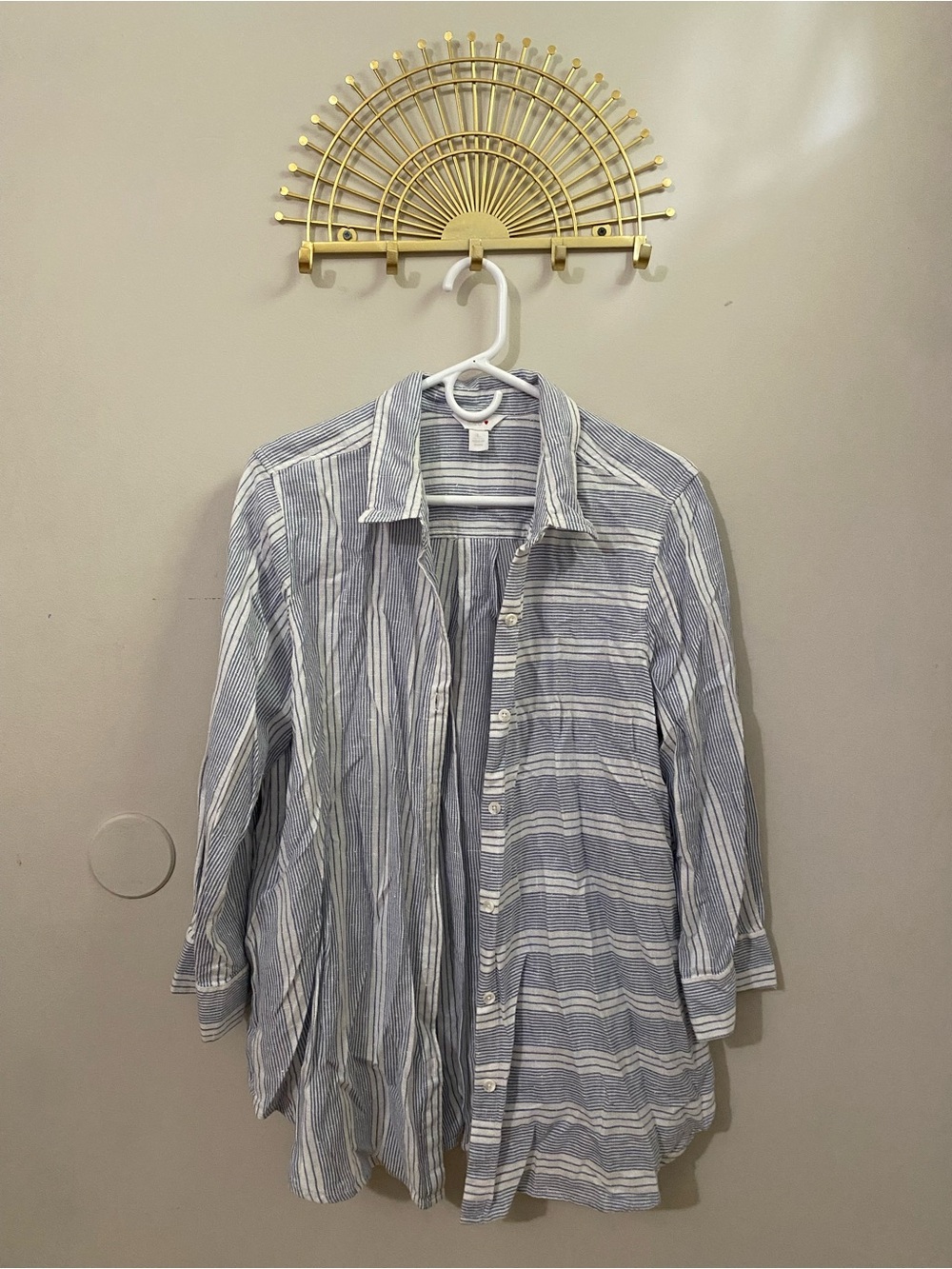 intro. Light Blue and White Striped Women's Button-Down Shirt